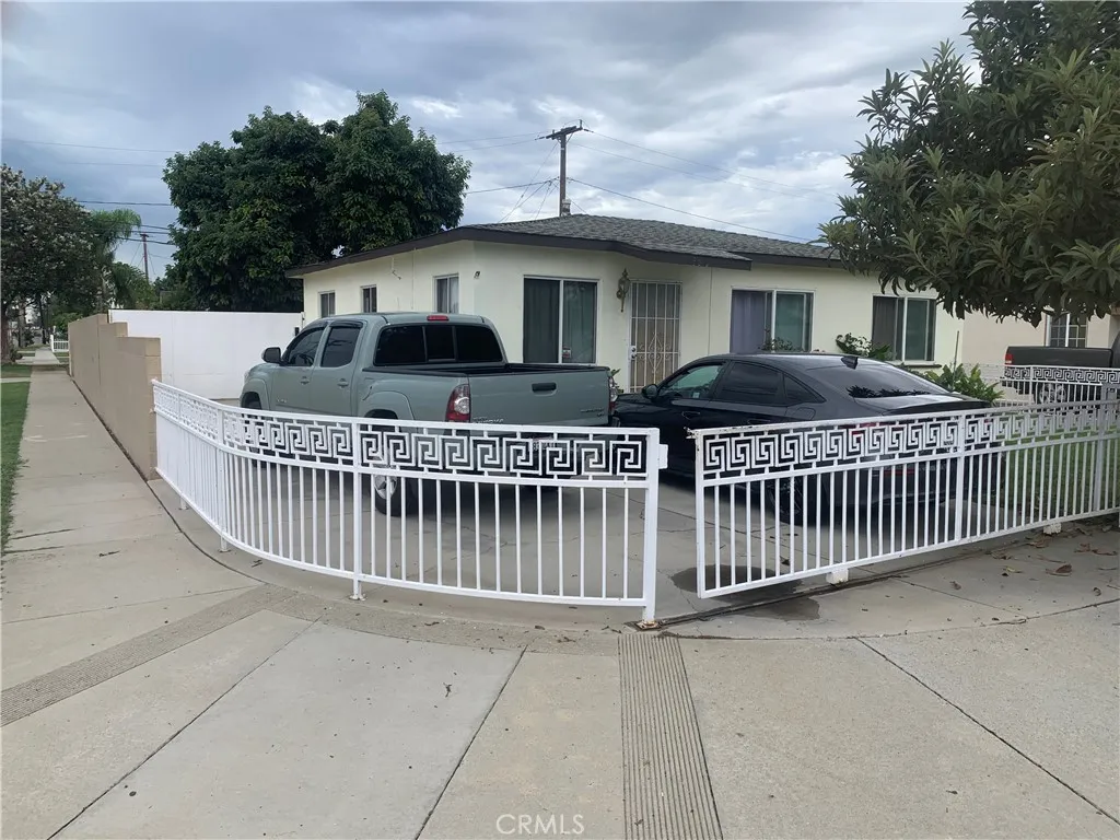 main property photo 0
