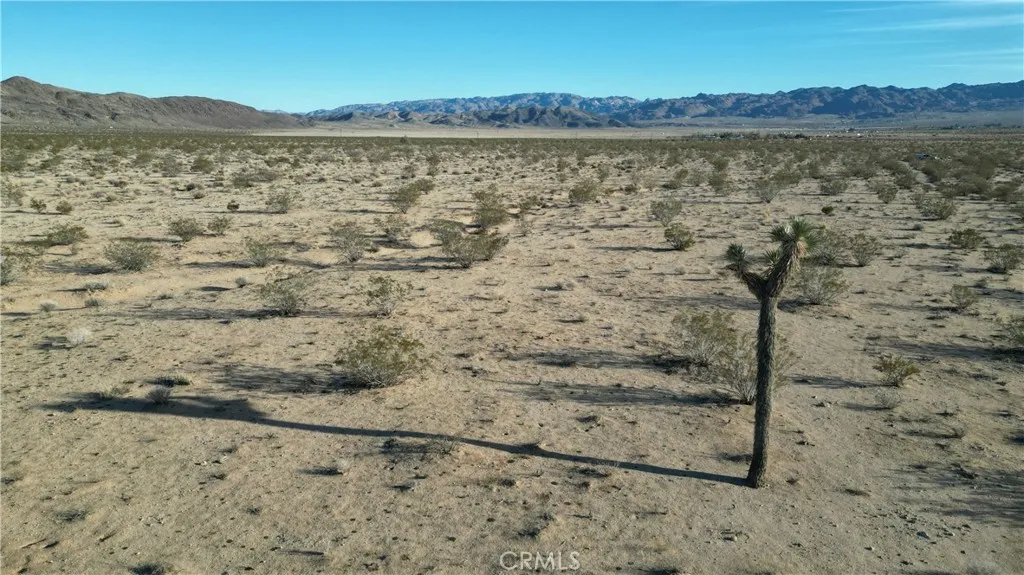 main property photo 9
