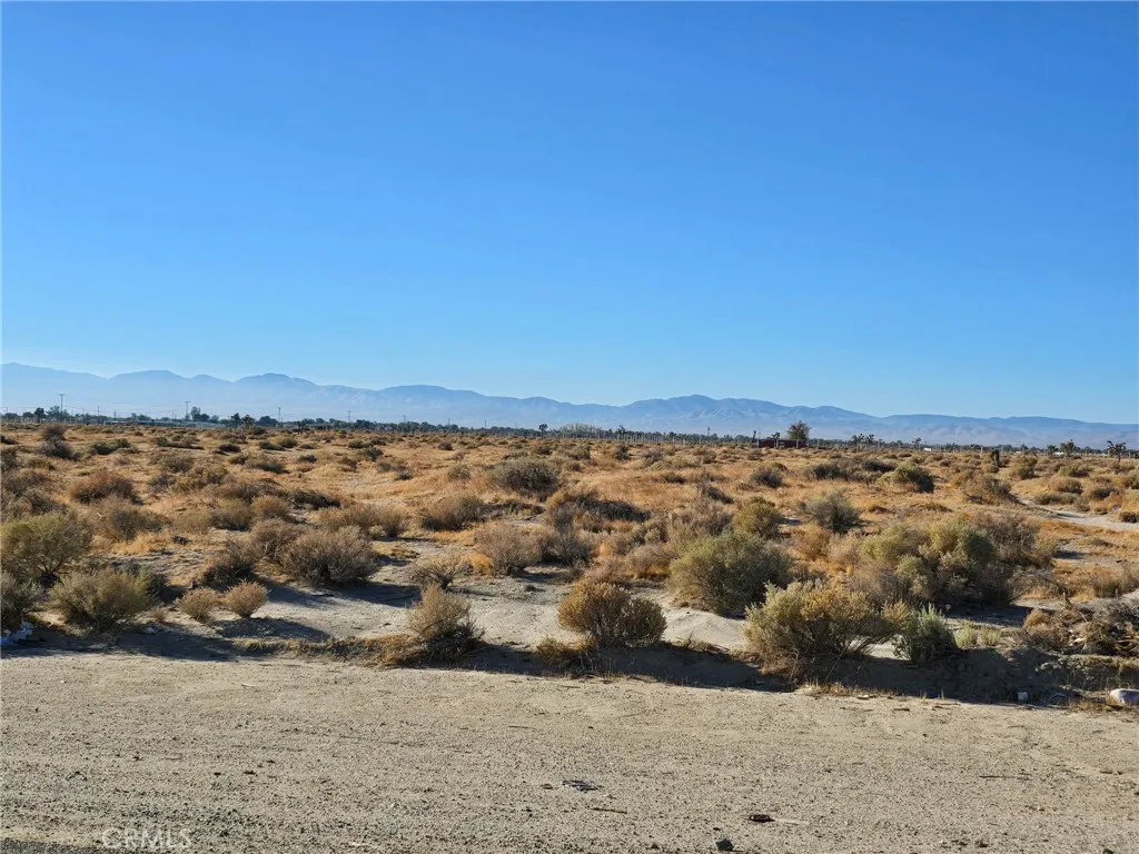 main property photo 4