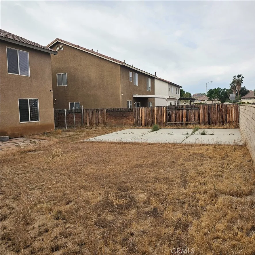 main property photo 17