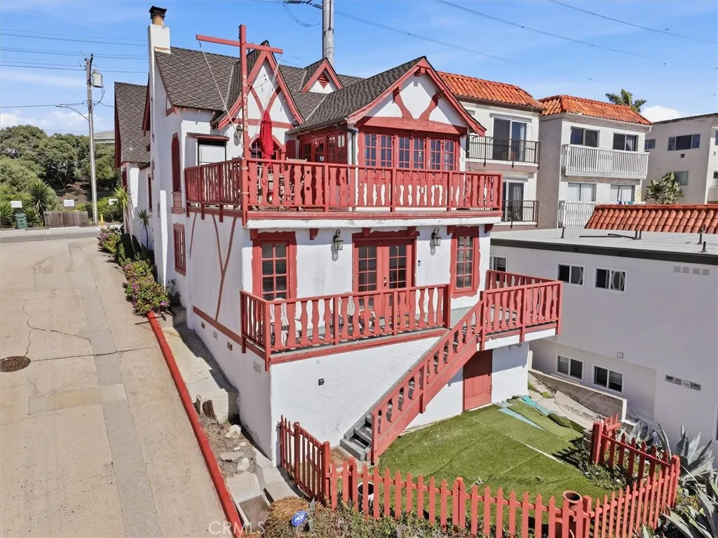 main property photo 29