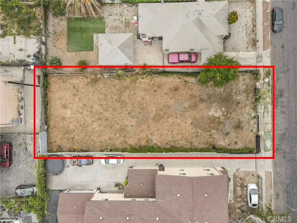 main property photo 14