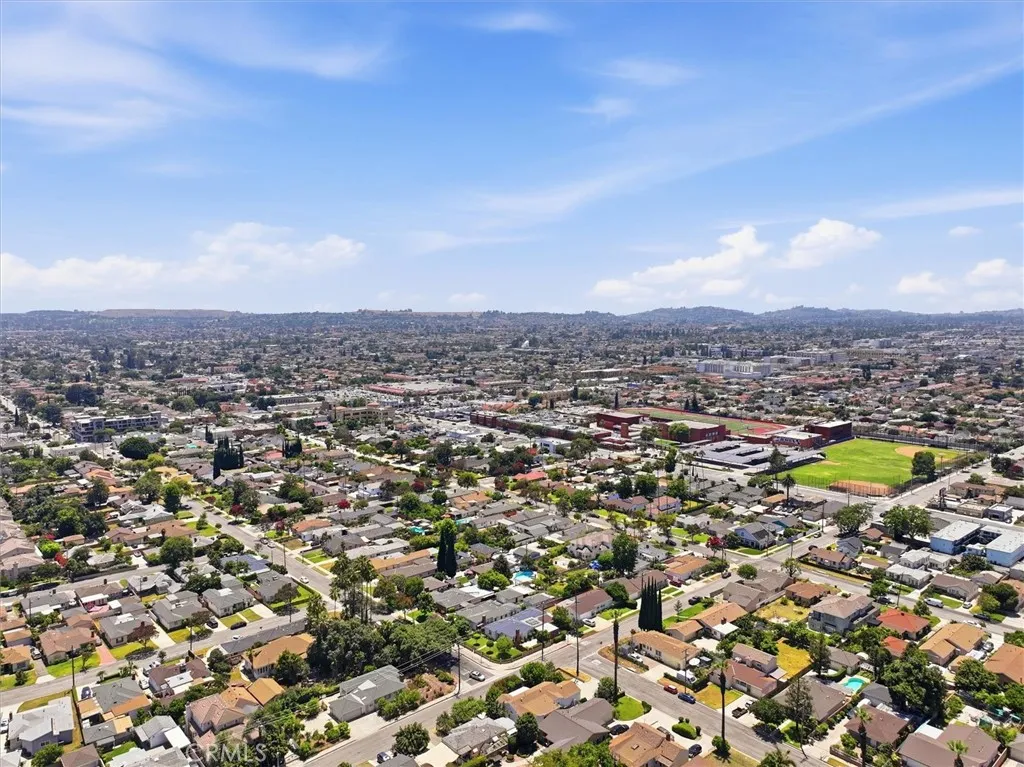 main property photo 41