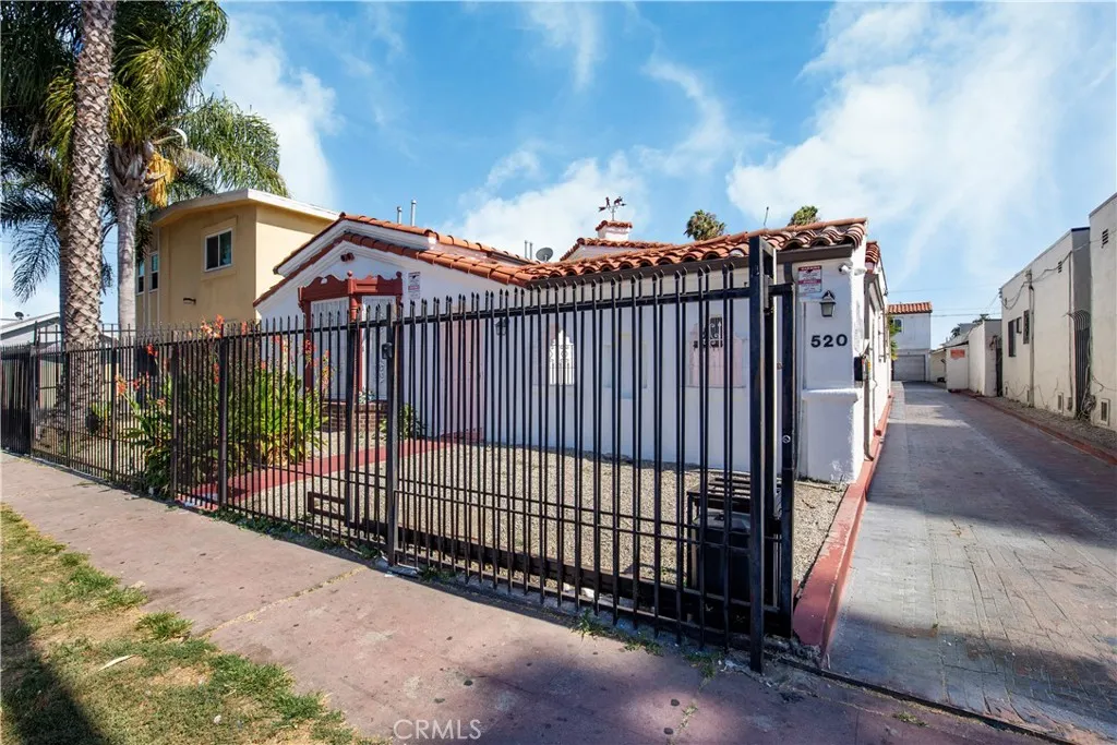 main property photo 1