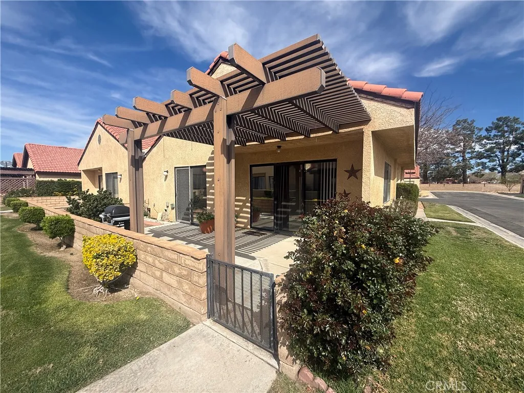 main property photo 29