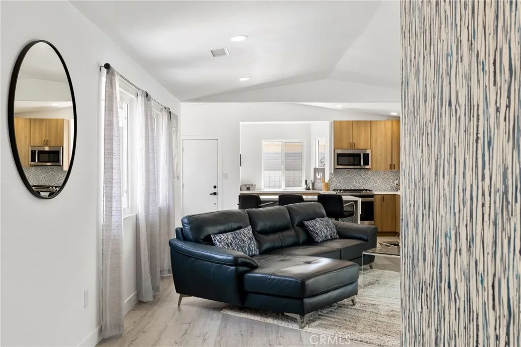main property photo 109