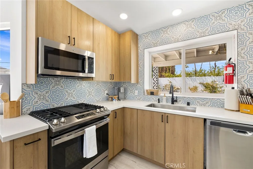 main property photo 67