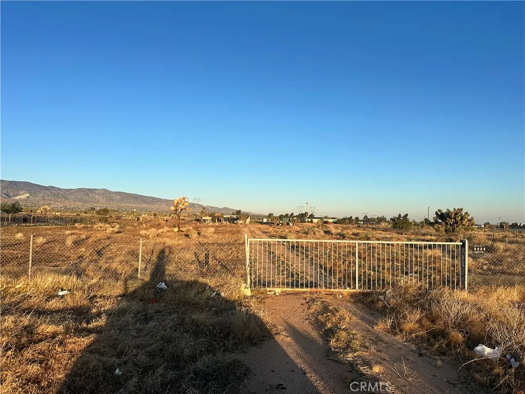 main property photo 7