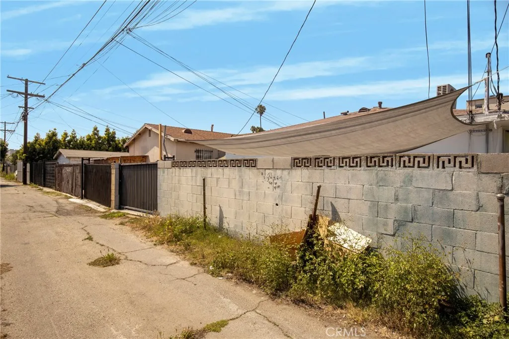 main property photo 53