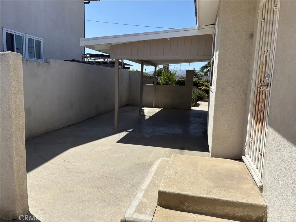 main property photo 37