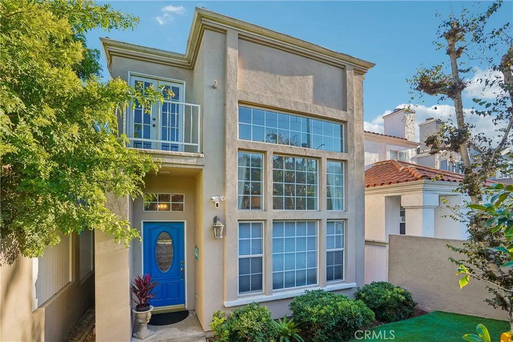 main property photo 45