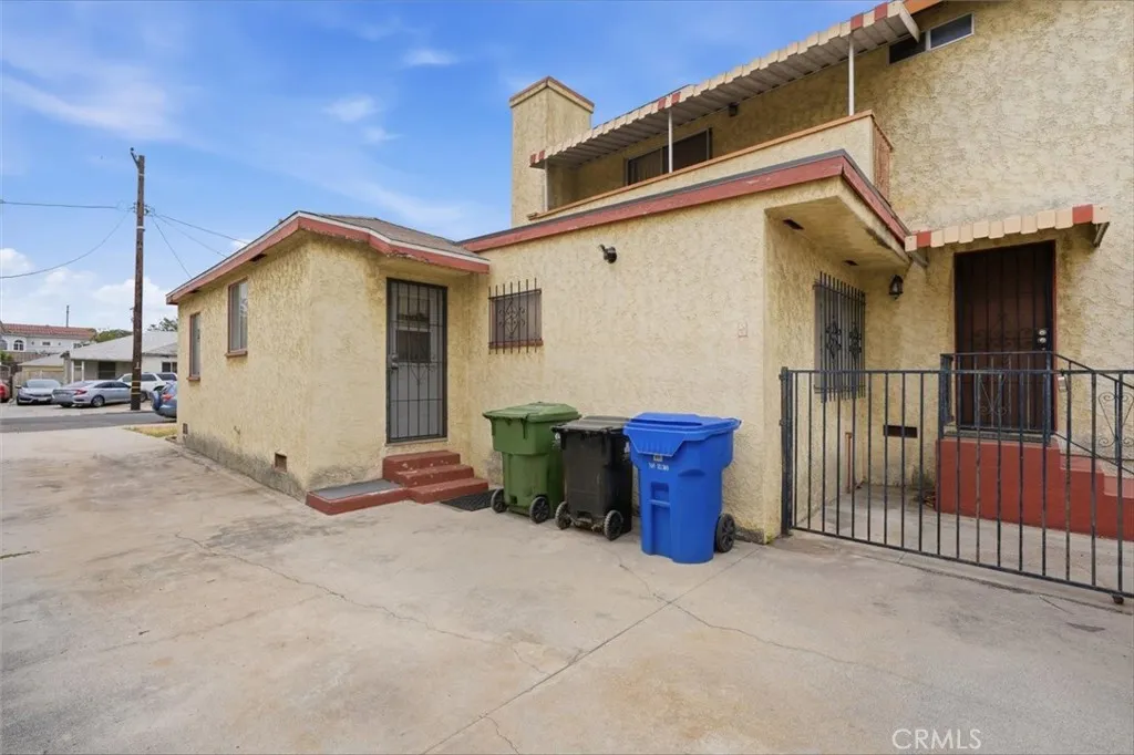 main property photo 51