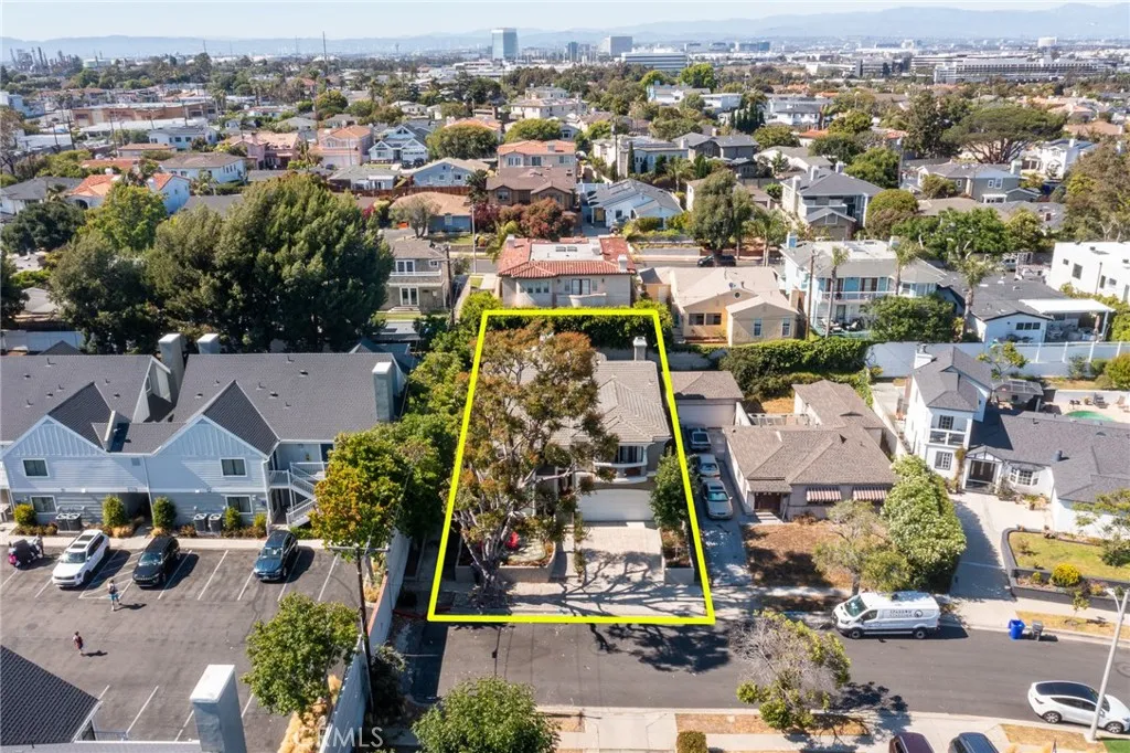 main property photo 65