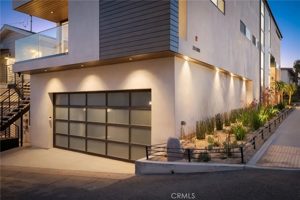 main property photo 64