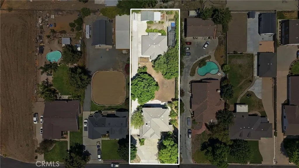 main property photo 42