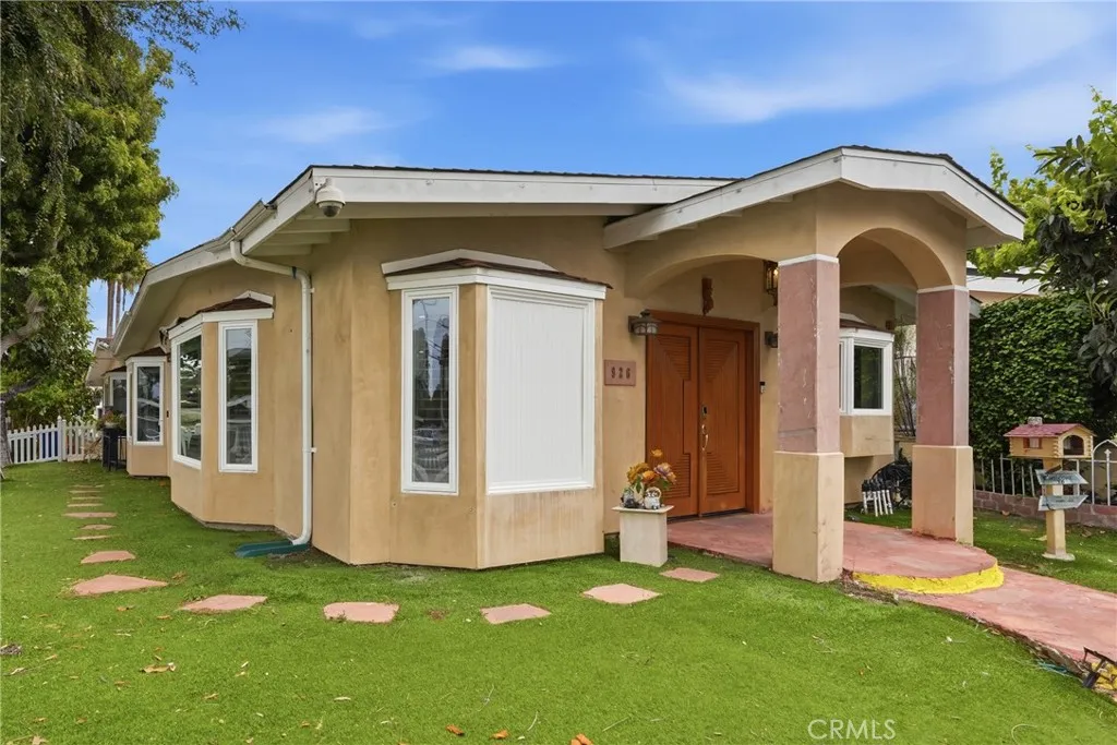 main property photo 1