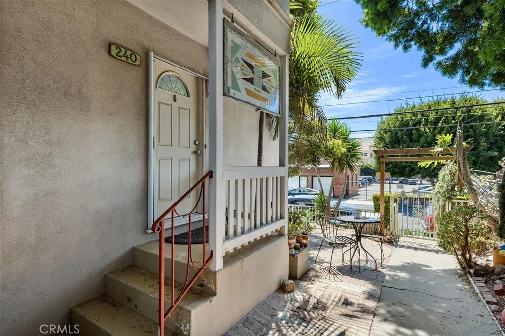 main property photo 22