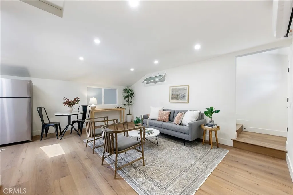 main property photo 66