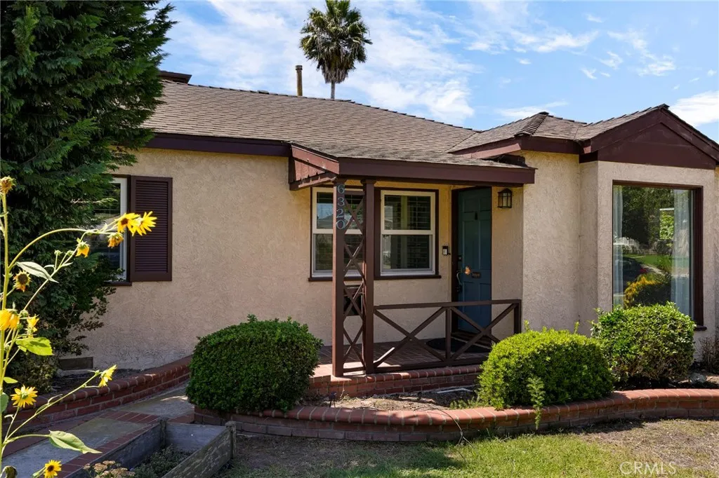 main property photo 30