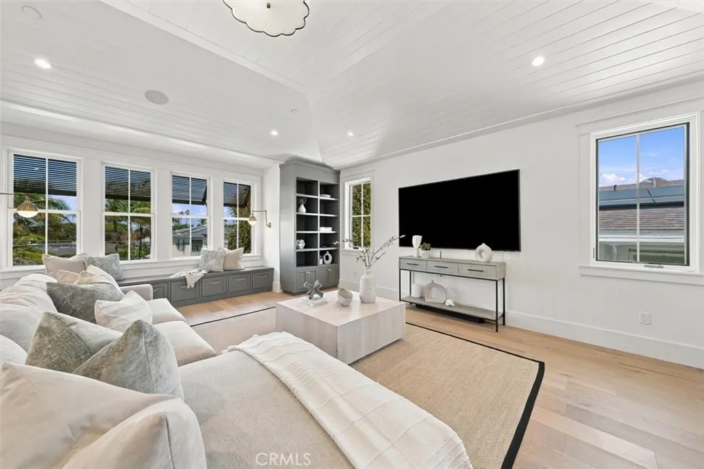 main property photo 66