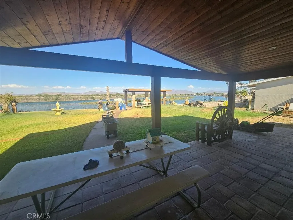 main property photo 12