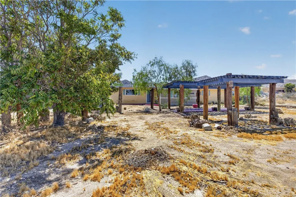 main property photo 21