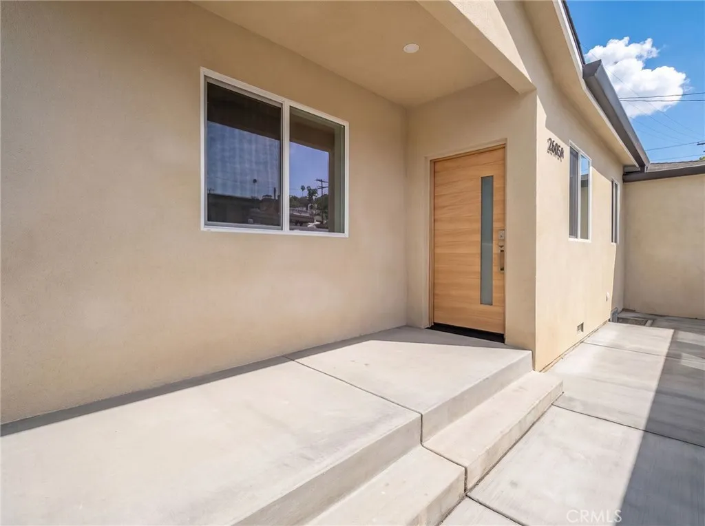 main property photo 24