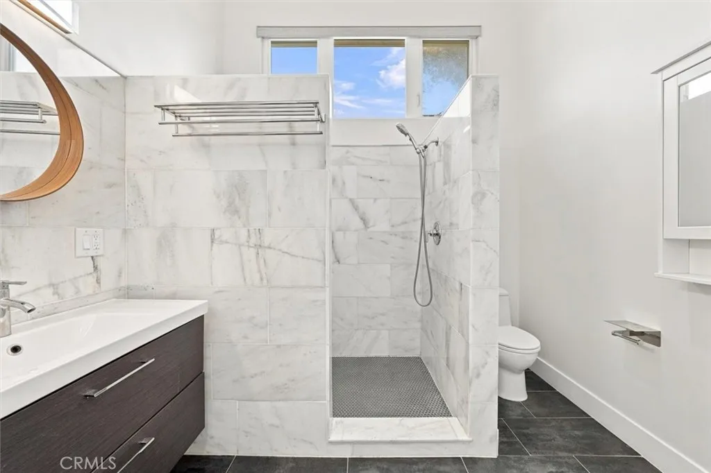 main property photo 68