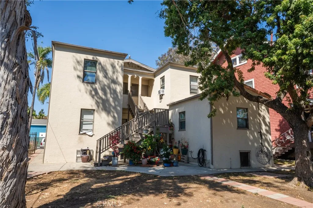 main property photo 7