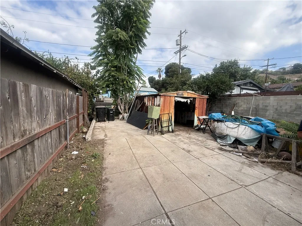main property photo 10