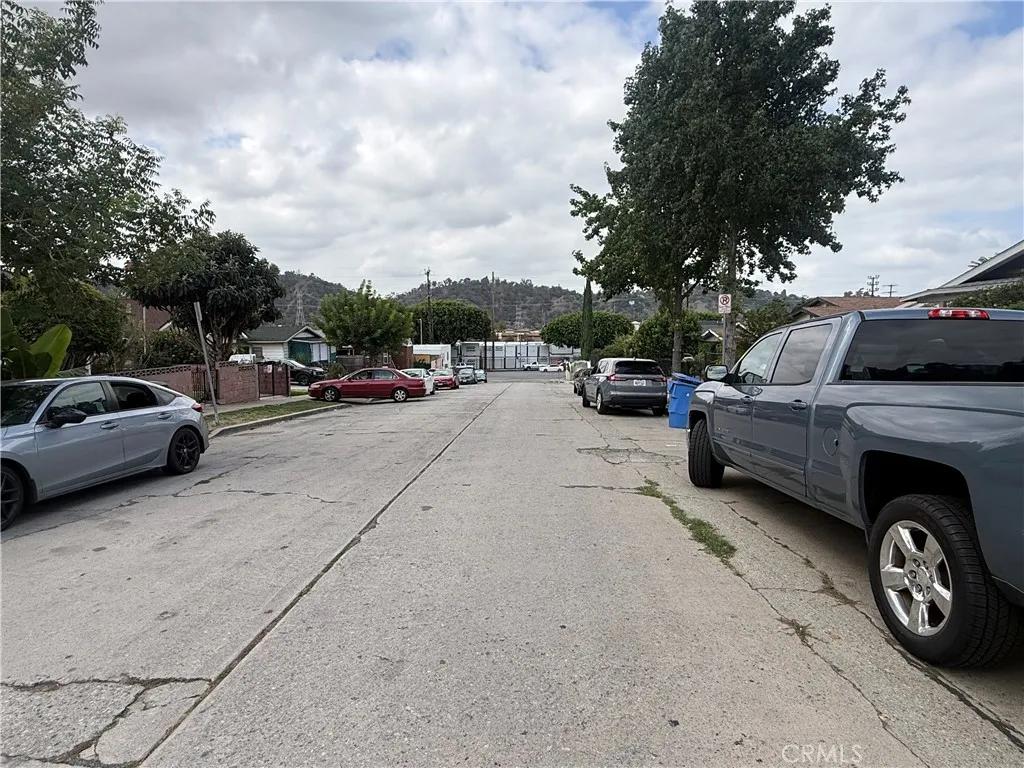 main property photo 17