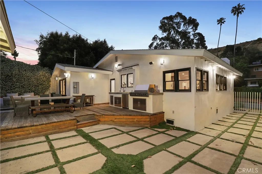main property photo 32