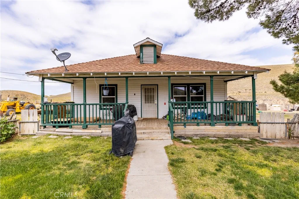 main property photo 8