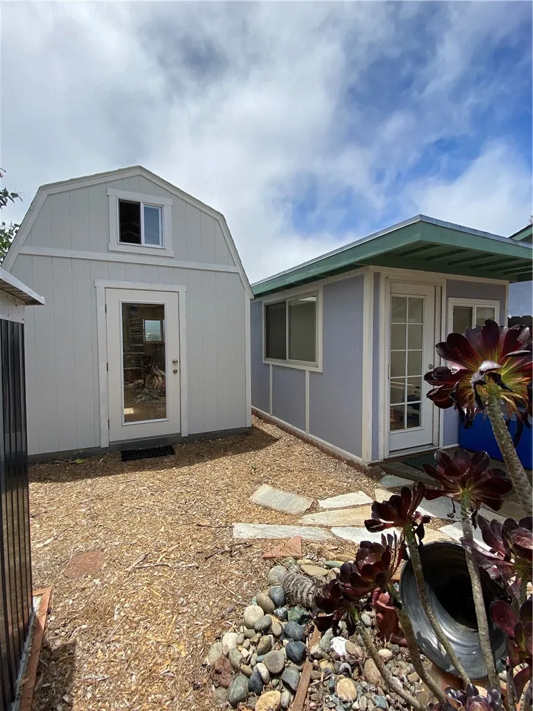 main property photo 36