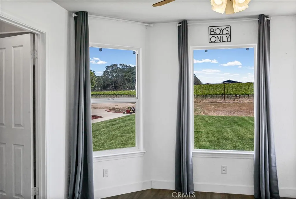main property photo 20