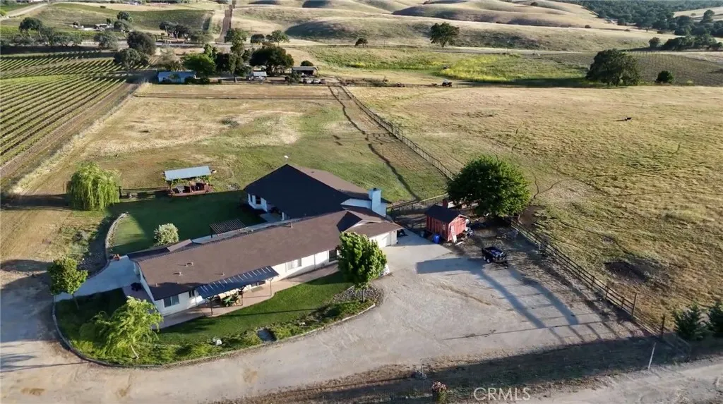 main property photo 44