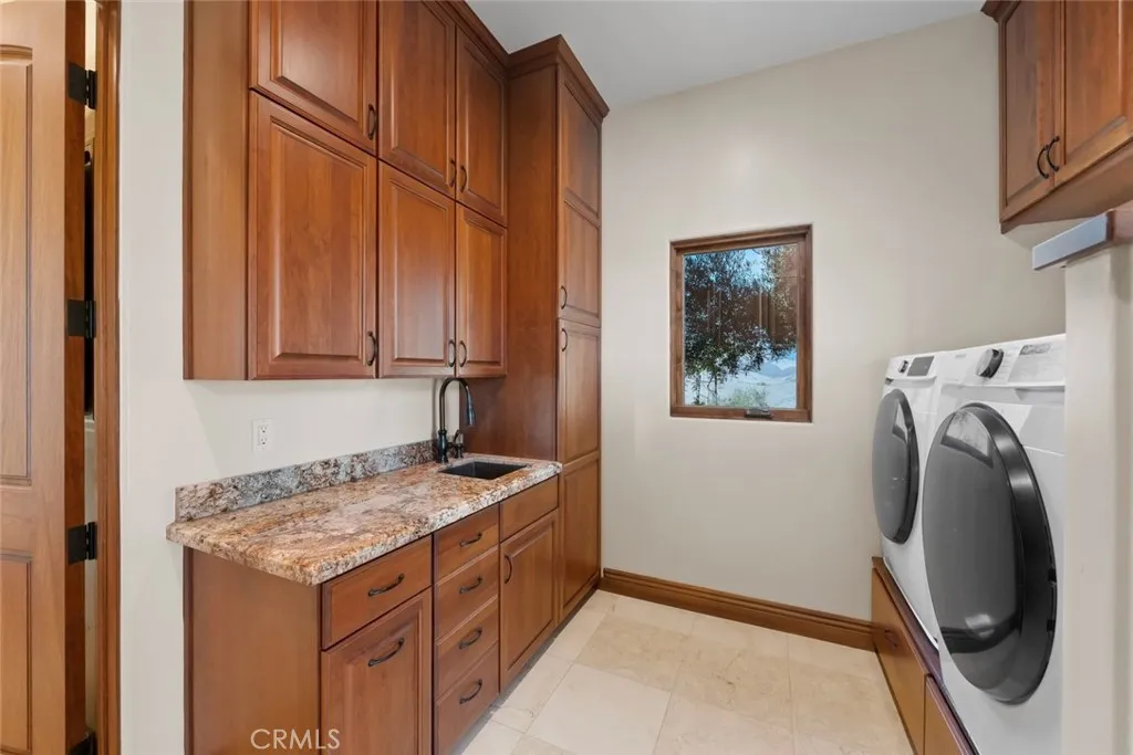 main property photo 59
