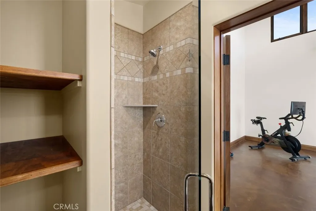 main property photo 66