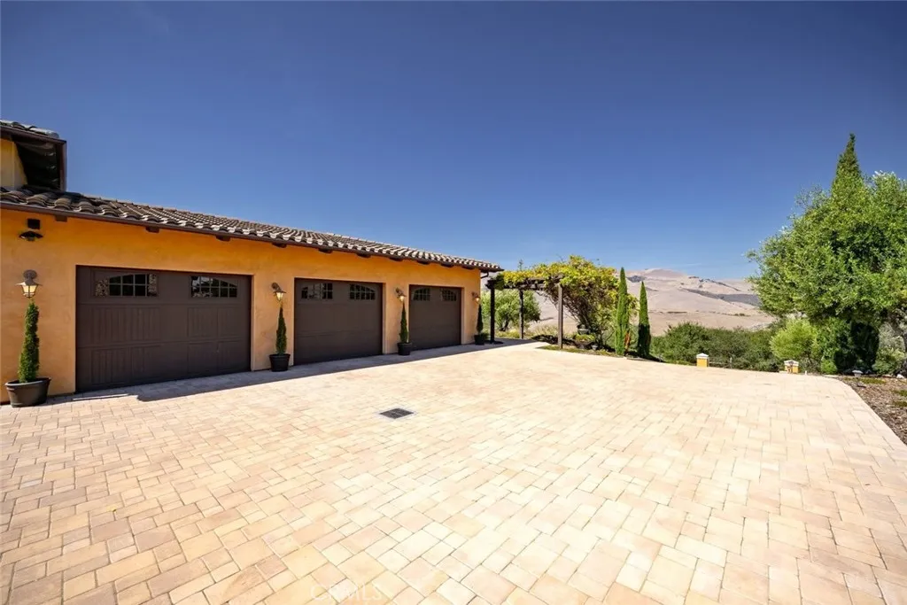 main property photo 69