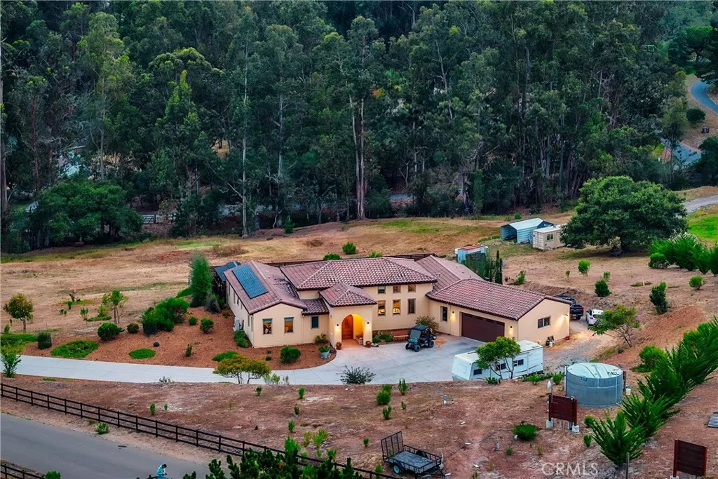 main property photo 45
