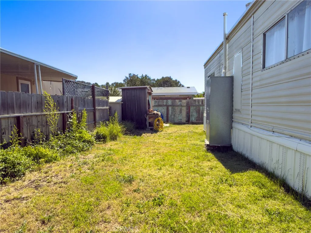 main property photo 23