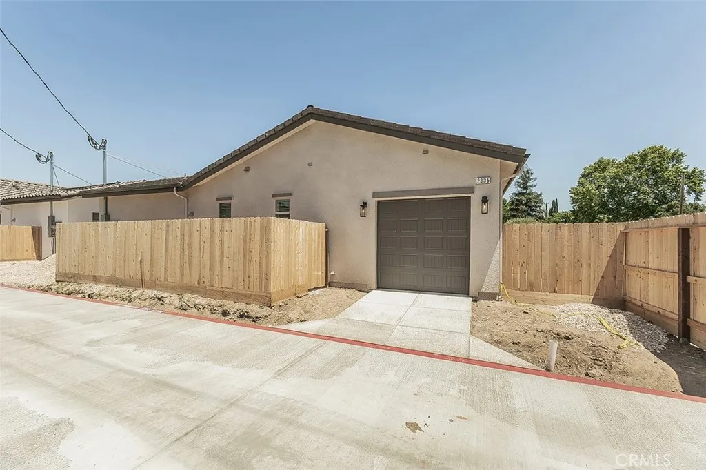 main property photo 59