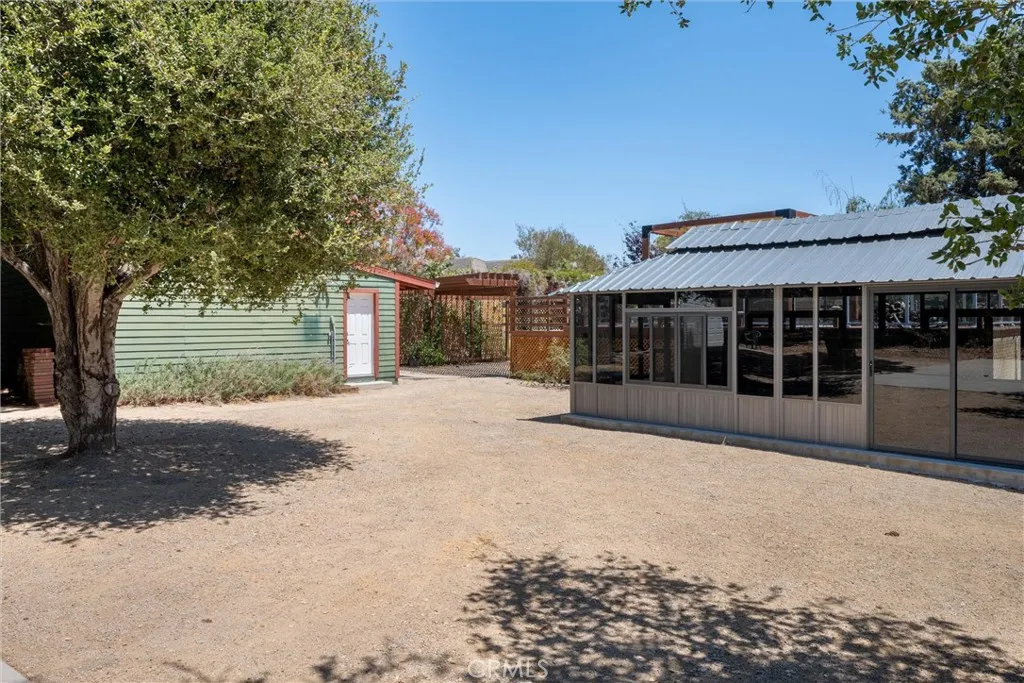 main property photo 45