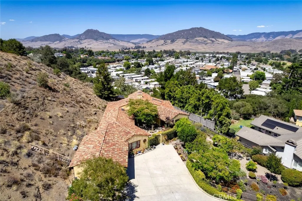 main property photo 61