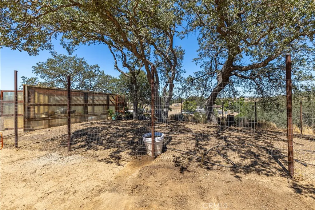 main property photo 24