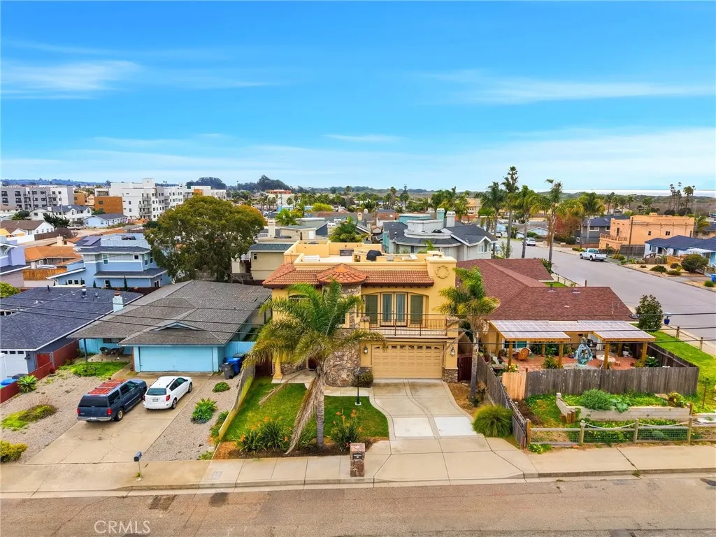 main property photo 7