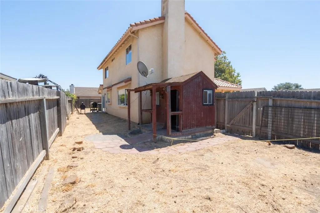 main property photo 5