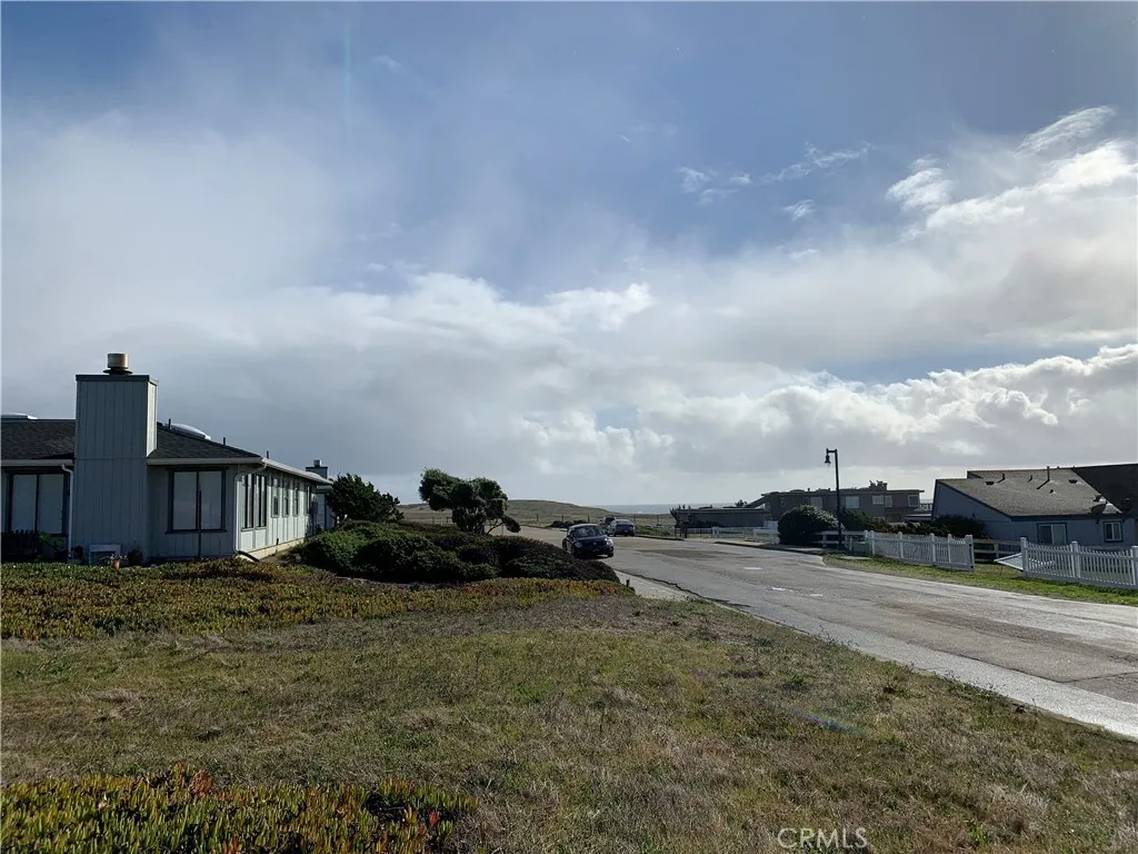 main property photo 33