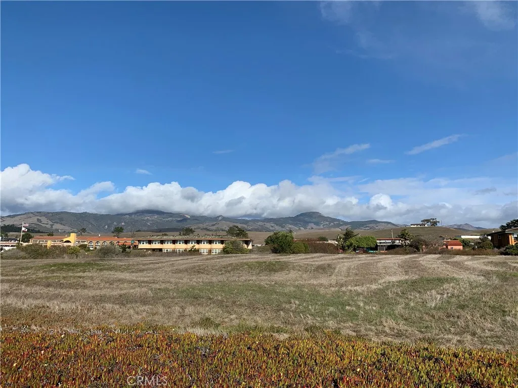 main property photo 36