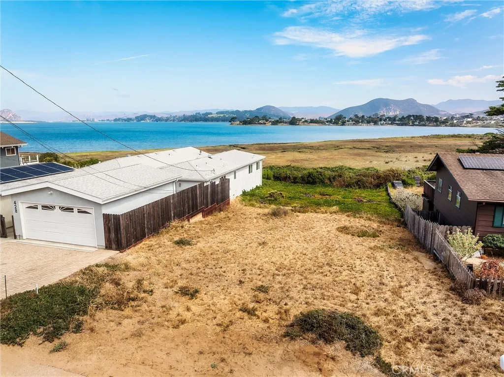 main property photo 9